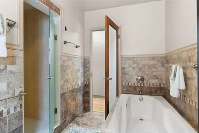 3903 W 59th Place, Los Angeles, CA 90043 - Photo 21
