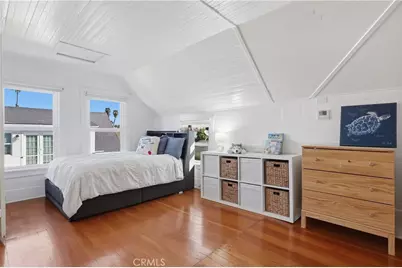 242 W 17th Street, San Pedro, CA 90731 - Photo 29