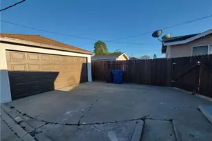 3140 Golden, Long Beach, CA 90806 - Photo 33