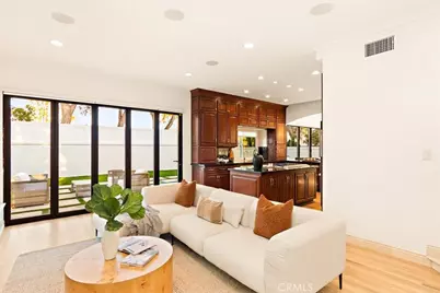 23108 Los Codona Avenue, Torrance, CA 90505 - Photo 17