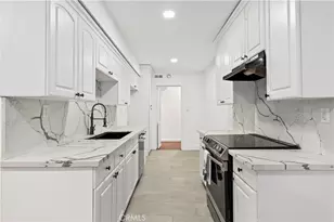 1045 N Kings Road, West Hollywood, CA 90069 - Photo 13