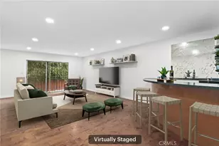 1045 N Kings Road, West Hollywood, CA 90069 - Photo 1