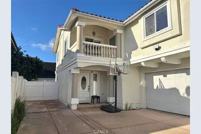 2116 Ernest Avenue #B, Redondo Beach, CA 90278 - Photo 1