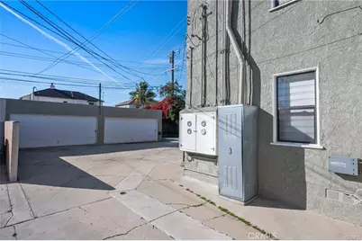 15717 Brighton, Gardena, CA 90247 - Photo 17