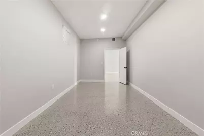 2003 S Mesa, San Pedro, CA 90731 - Photo 11