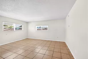 16527 Vine St, Hesperia, CA 92345 - Photo 9