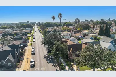 2000 W 80th, Los Angeles, CA 90047 - Photo 23