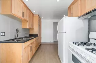 8421 Kittyhawk, Los Angeles, CA 90045 - Photo 21