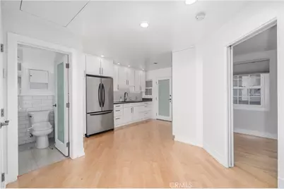 8421 Kittyhawk, Los Angeles, CA 90045 - Photo 7