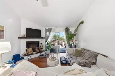 2304 Voorhees Ave, Redondo Beach, CA 90278 - Photo 9