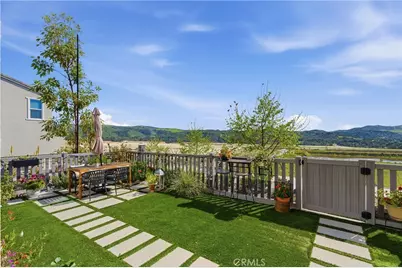 116 Sunstone Place, Rancho Mission Viejo, CA 92694 - Photo 3