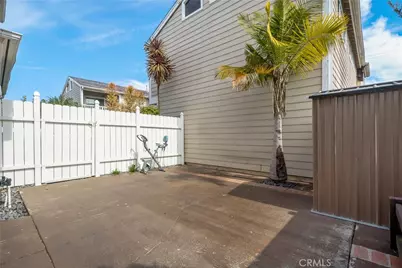 3327 California Avenue, Signal Hill, CA 90755 - Photo 25