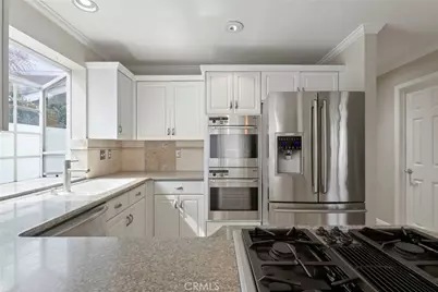 3327 California Avenue, Signal Hill, CA 90755 - Photo 11