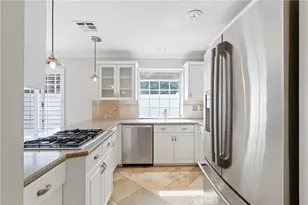 3327 California Ave, Signal Hill, CA 90755 - Photo 9