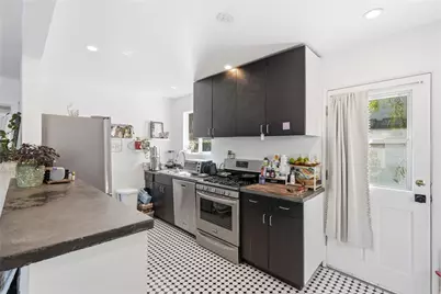 2304 Voorhees, Redondo Beach, CA 90278 - Photo 13