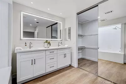5 Cordoba Court, Manhattan Beach, CA 90266 - Photo 21