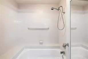 2571 Plaza del Amo, Torrance, CA 90503 - Photo 37