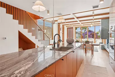 647 Navy Street, Santa Monica, CA 90405 - Photo 29