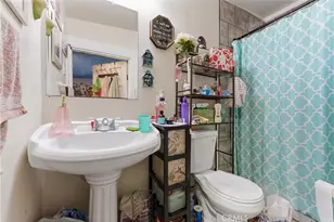 274 E 65th, Long Beach, CA 90805 - Photo 33