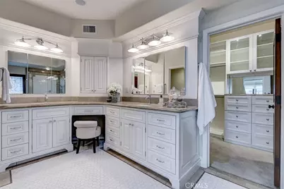 2044 Manhattan, Hermosa Beach, CA 90254 - Photo 49