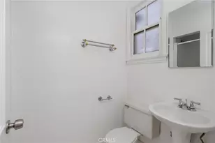 10370 1/2 Ashton Ave, Los Angeles, CA 90024 - Photo 13