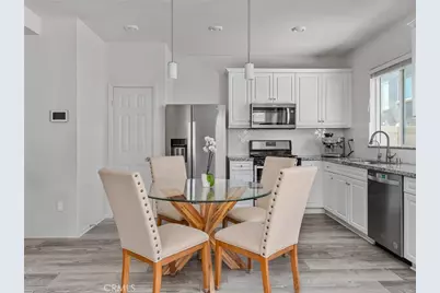 11819 Verona Lane, Los Angeles, CA 90047 - Photo 3