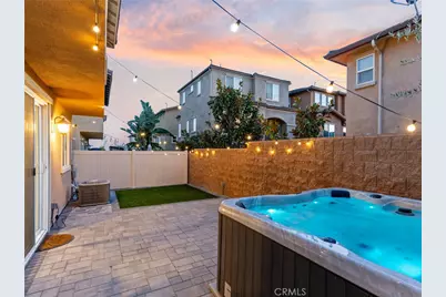11819 Verona Lane, Los Angeles, CA 90047 - Photo 15