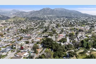 10799 Sherman Grove Ave #82, Sunland, CA 91040 - Photo 27