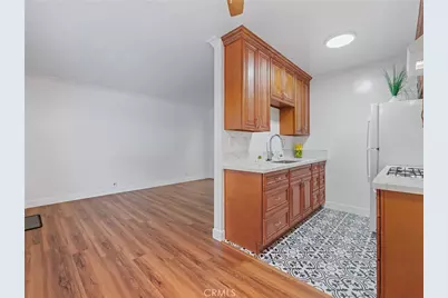 1101 E Ocean Boulevard #2, Long Beach, CA 90802 - Photo 5