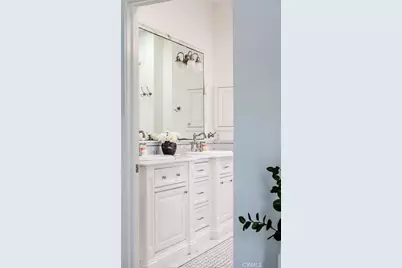 2100 Pine Ave, Manhattan Beach, CA 90266 - Photo 29