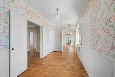 2125 Manhattan, Hermosa Beach, CA 90254 - Photo 3