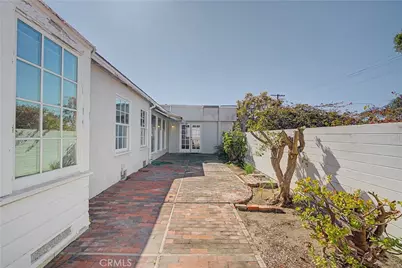 2125 Manhattan, Hermosa Beach, CA 90254 - Photo 7
