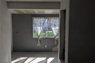 11057 Balsam, Hesperia, CA 92345 - Photo 7