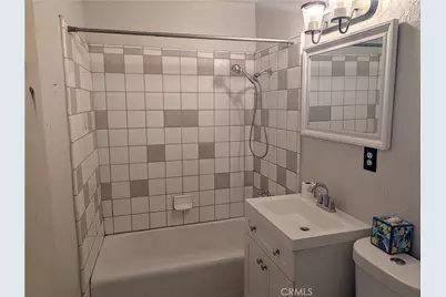 11057 Balsam, Hesperia, CA 92345 - Photo 9