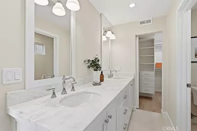 436 1st Street, Manhattan Beach, CA 90266 - Photo 17