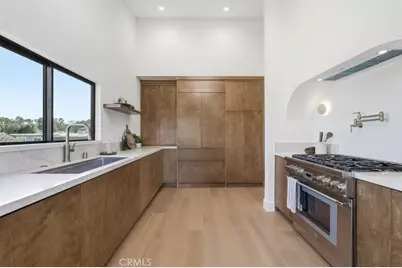 8140 Calabar Avenue, Playa del Rey, CA 90293 - Photo 15