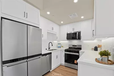 18082 Prairie Avenue #105, Torrance, CA 90504 - Photo 5