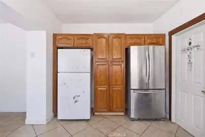 910 E 19th Street, Long Beach, CA 90806 - Photo 5