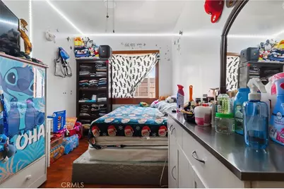 910 E 19th Street, Long Beach, CA 90806 - Photo 13