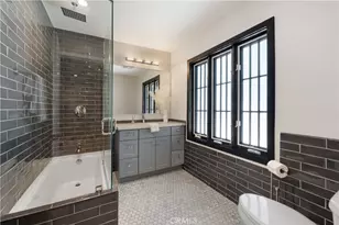 846 S Cloverdale, Los Angeles, CA 90036 - Photo 15