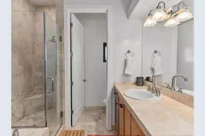 305 Kansas Street #D, El Segundo, CA 90245 - Photo 15