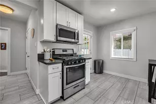 5017 W 123rd Pl, Hawthorne, CA 90250 - Photo 9