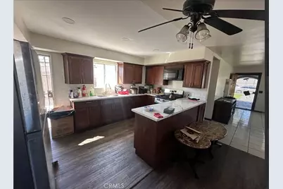 2470 Webster, Long Beach, CA 90810 - Photo 5