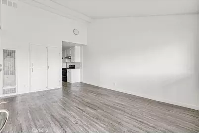 751 Cerritos, Long Beach, CA 90813 - Photo 3