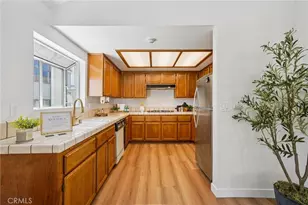 211 S Helberta Ave, Redondo Beach, CA 90277 - Photo 17