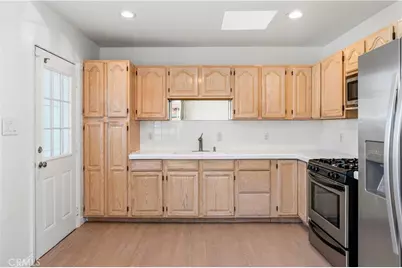13607 S Menlo Avenue, Gardena, CA 90247 - Photo 11