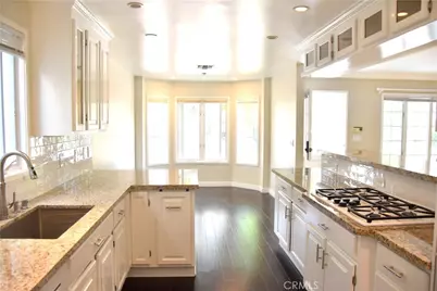 337 10th, Manhattan Beach, CA 90266 - Photo 15