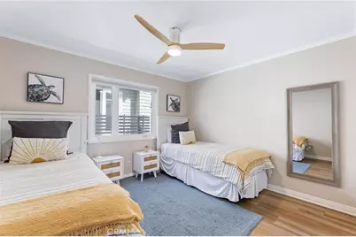 337 10th, Manhattan Beach, CA 90266 - Photo 47