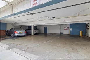 902 Camino Real, Redondo Beach, CA 90277 - Photo 37