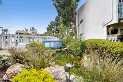 902 Camino Real #207, Redondo Beach, CA 90277 - Photo 31